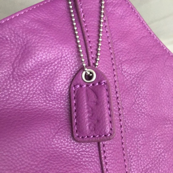 Clark’s Genuine Leather Satchel Purple Purse - Picture 8 of 14